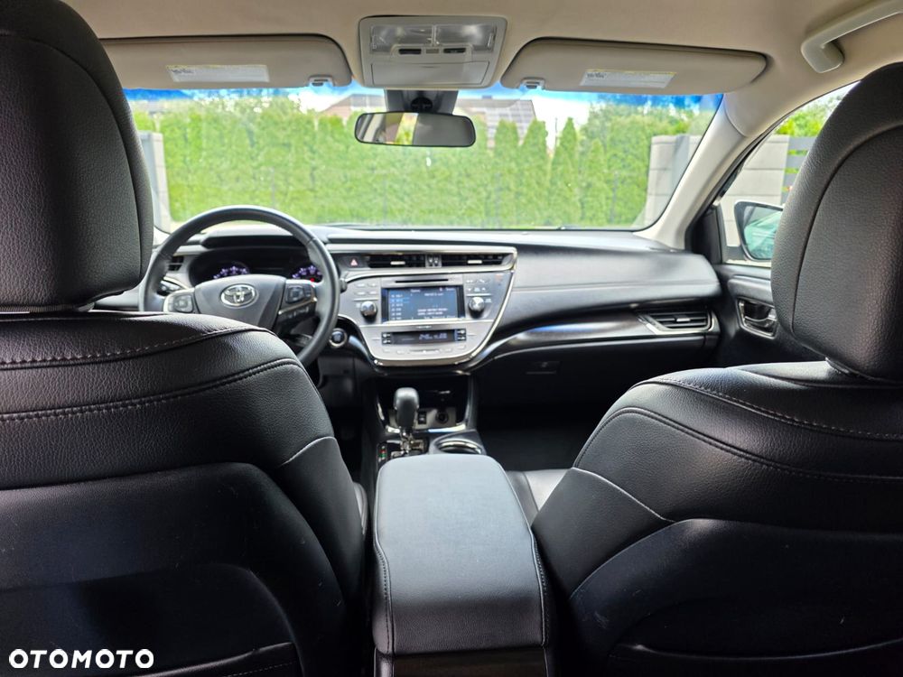 Toyota Avalon - 9