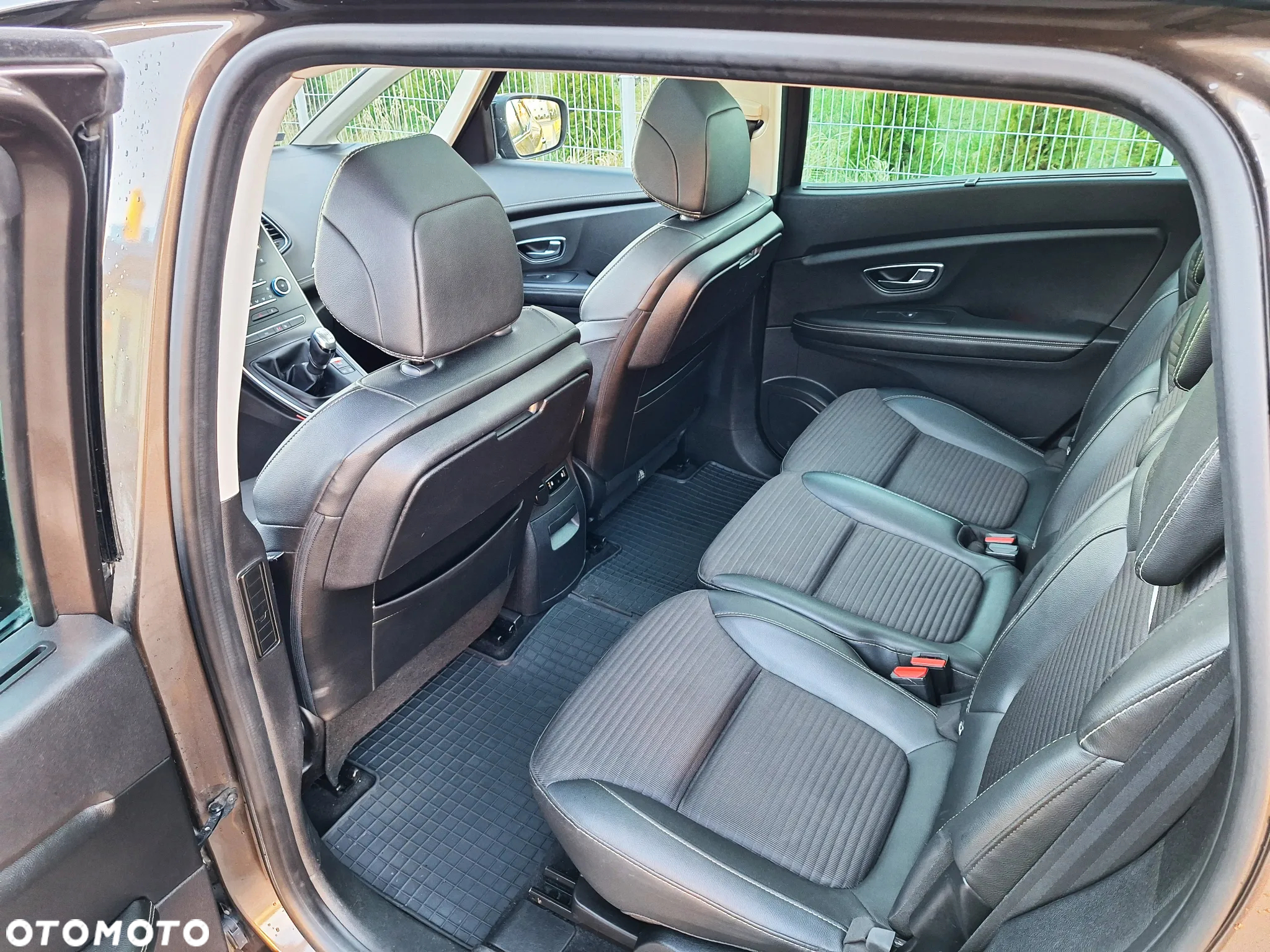 Renault Scenic 1.2 TCe Energy Limited - 16