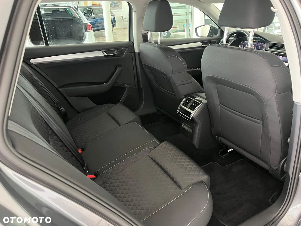 Skoda Superb 1.5 TSI Ambition DSG - 36