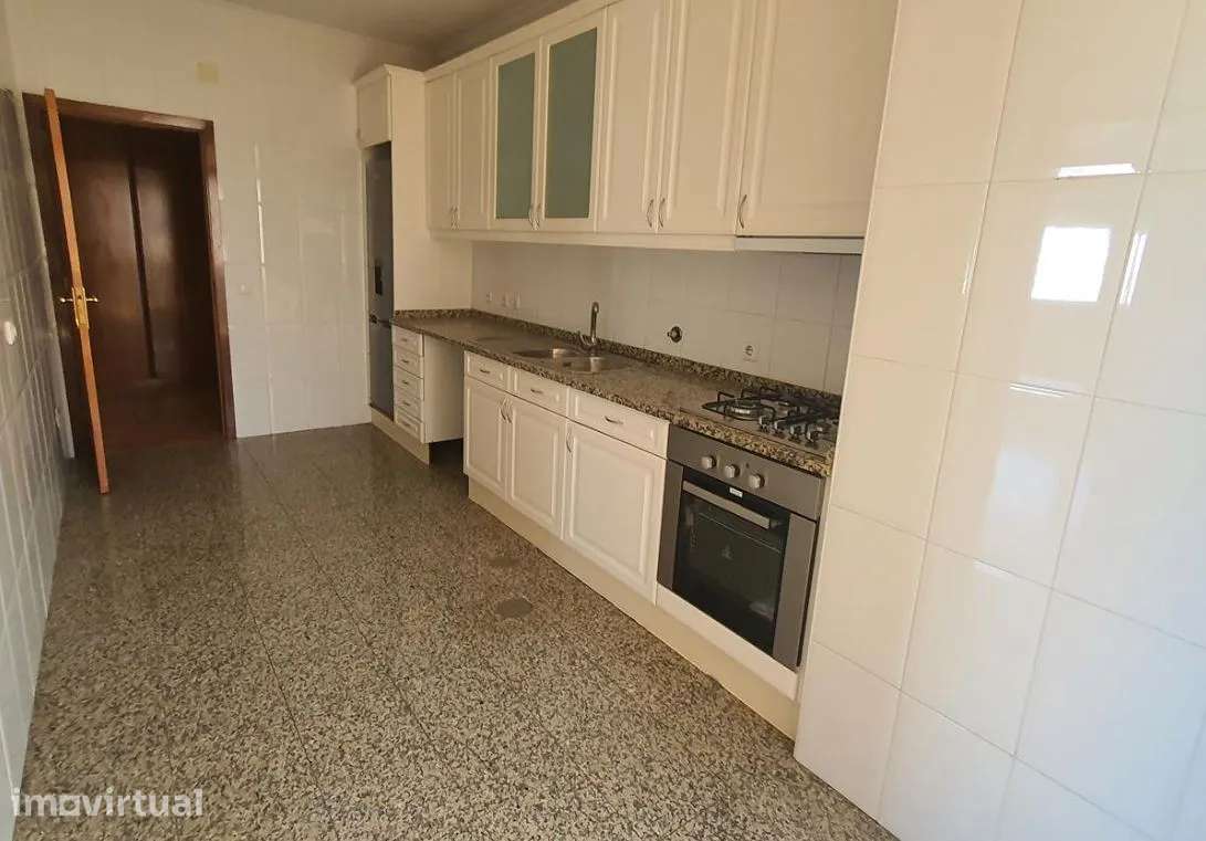 Apartamento T3 em Vilar de Andorinho CO - Grande imagem: 5/9