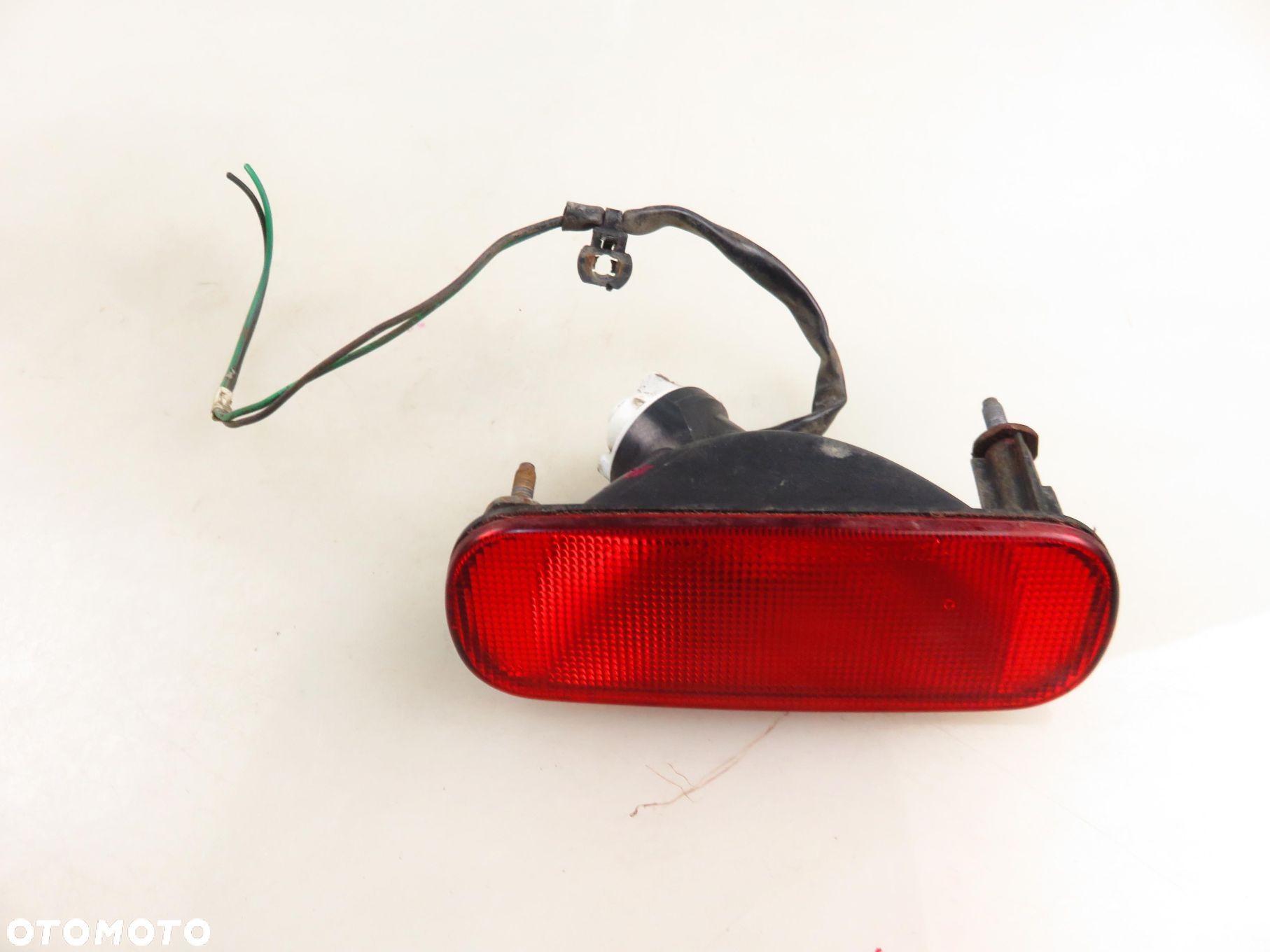 LAMPA PRZECIWMGIELNA SUZUKI SWIFT III 3657062J0 - 1