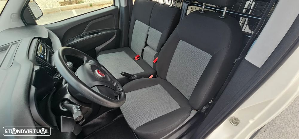 Fiat Doblo Cargo Diesel 1.3 MJ Easy 3L 4P (95cv) - 16