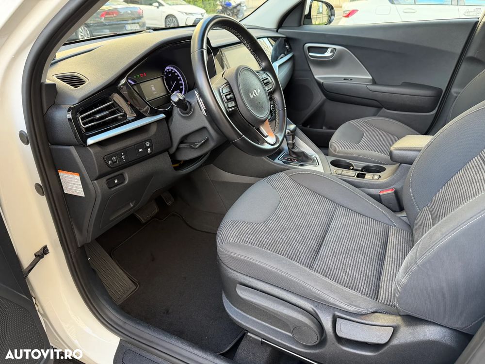Kia Niro 1.6 GDI HEV 2WD OPF Aut. Edition 7 - 11