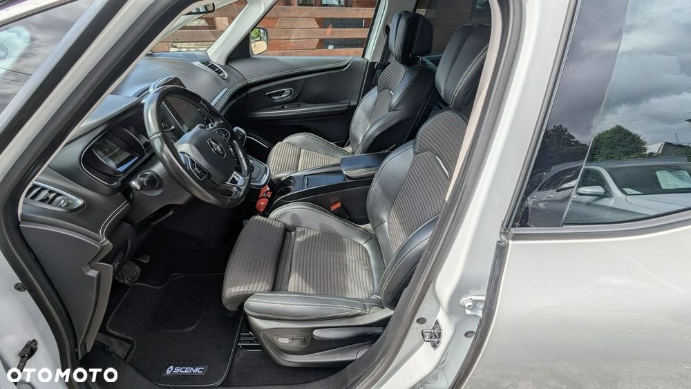 Renault Scenic - 16