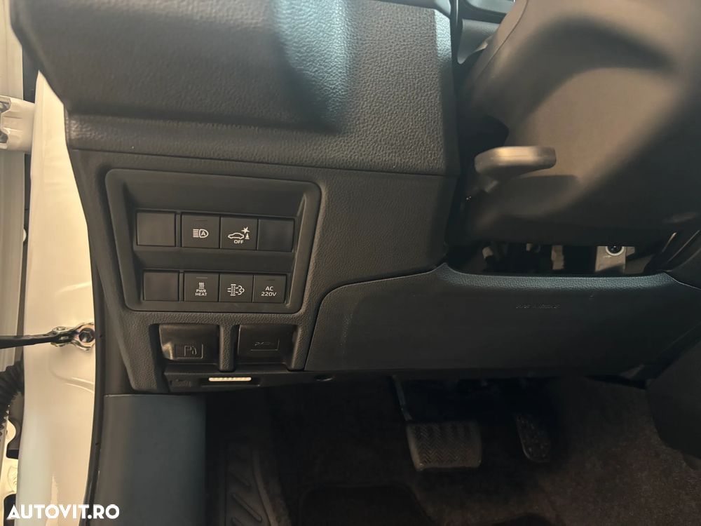 Toyota Hilux 2.8D MHEV Double Cab 6AT AWD Style - 26