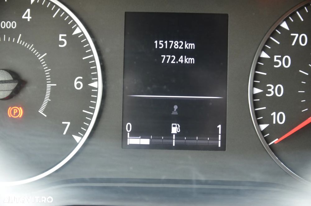 Dacia Duster 1.5 dCi 4x2 Prestige - 32