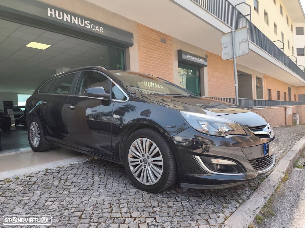 Opel Astra Sports Tourer 1.7 CDTi Executive S/S - 1