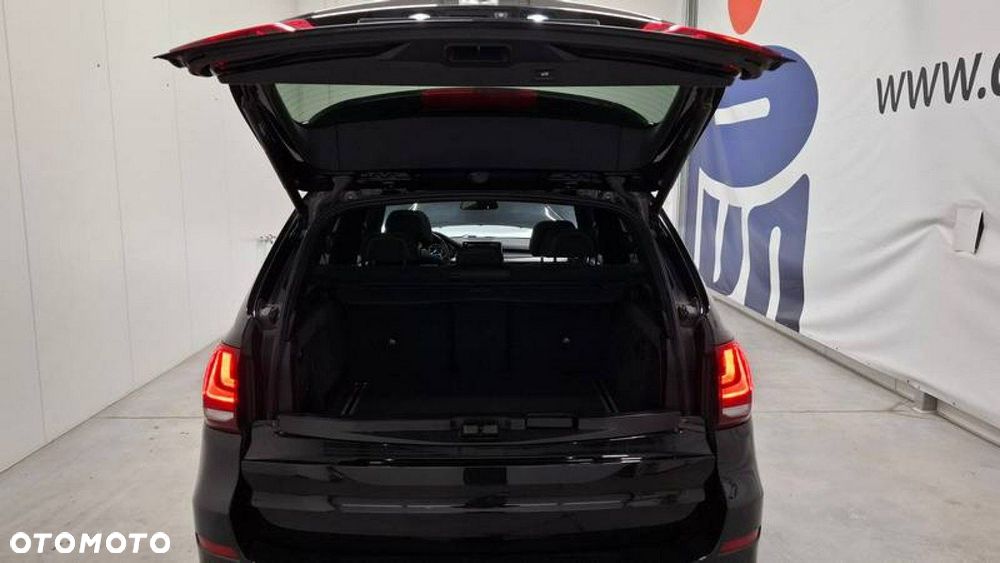 BMW X5 xDrive25d - 14