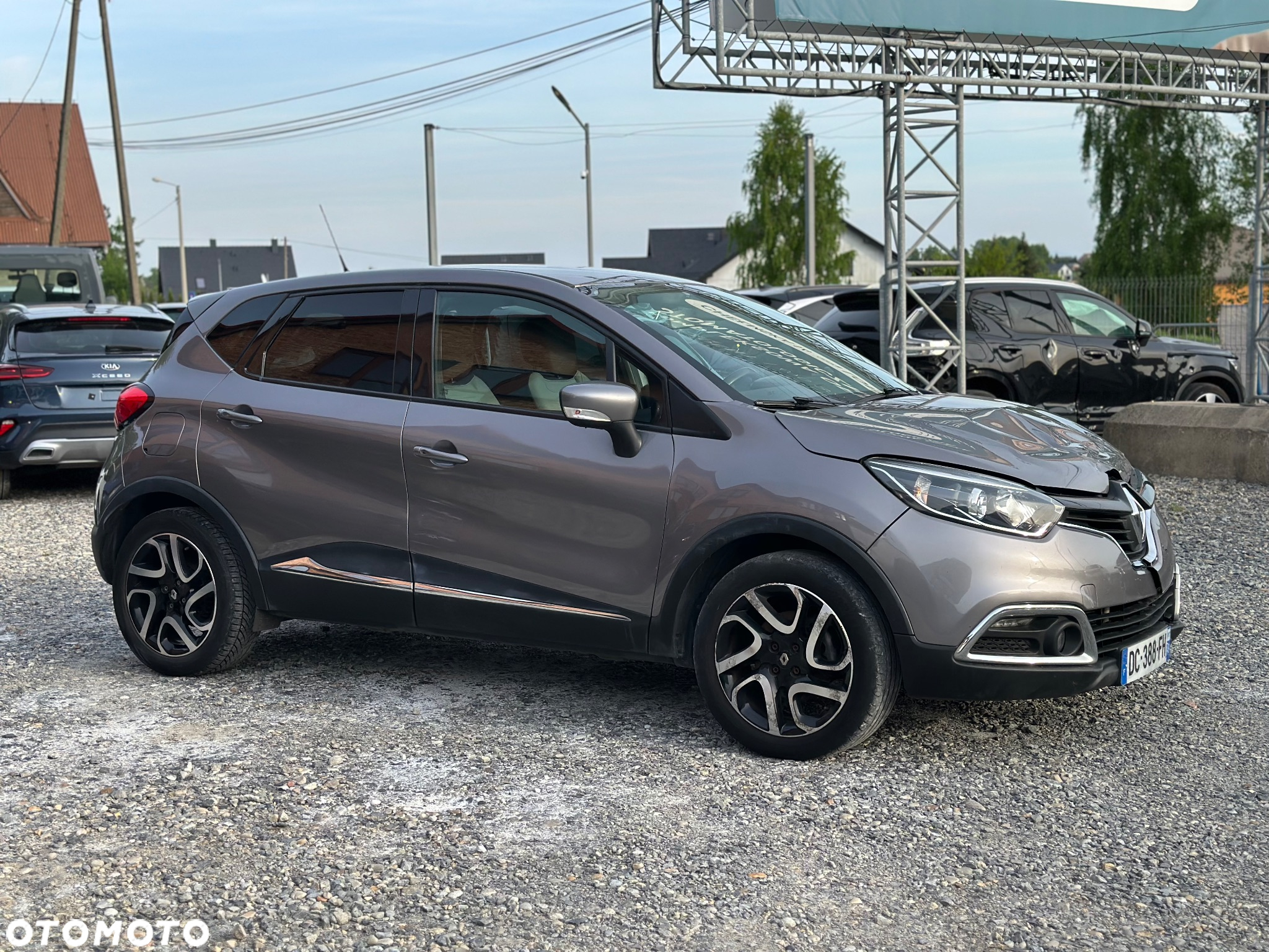 Renault Captur - 8
