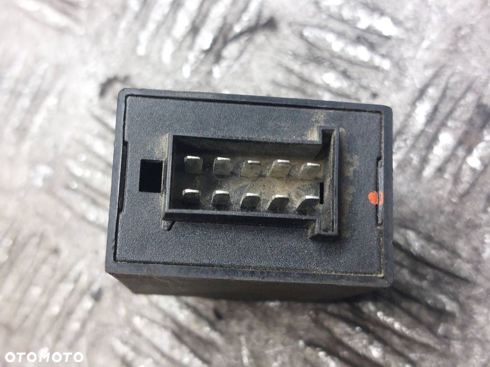 HAK HOLOWNICZY TABLICZA MODUŁ HAKA GOLF IV BORA I KOMBI JAEGER 52400006 - 7