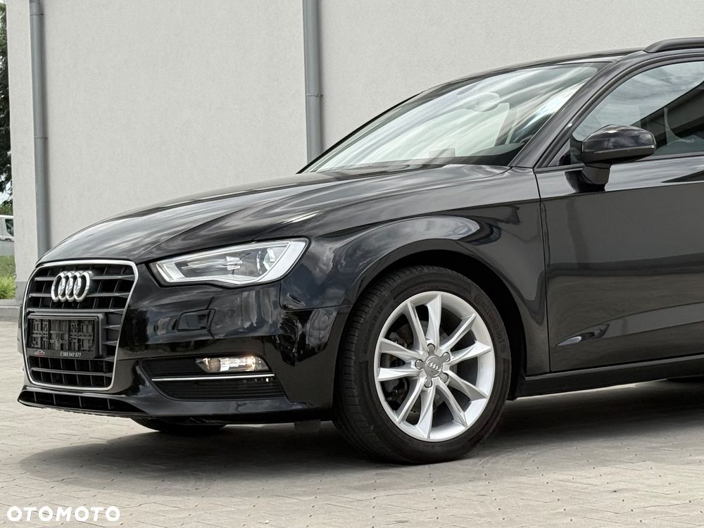 Audi A3 Sportback 2.0 TDI S tronic design - 10