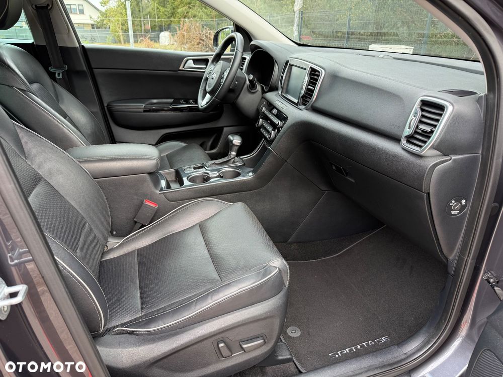 Kia Sportage 2,0 CRDI AWD Platinum - 15