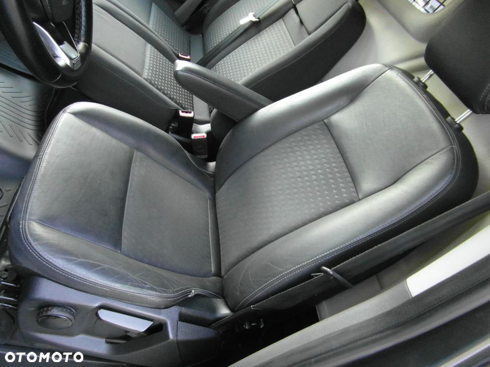 Ford TRANSIT CUSTOM SPORT - 18