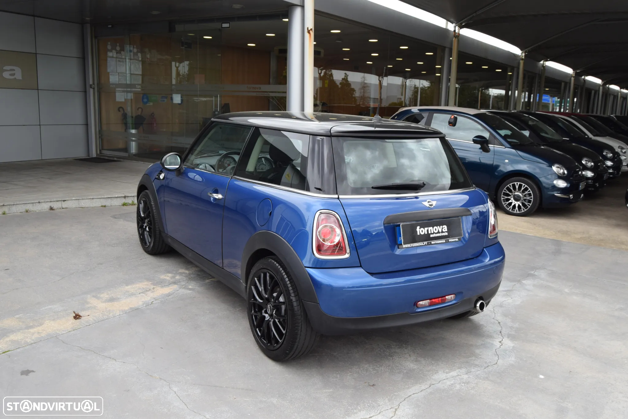 MINI 3 Portas One D - 4