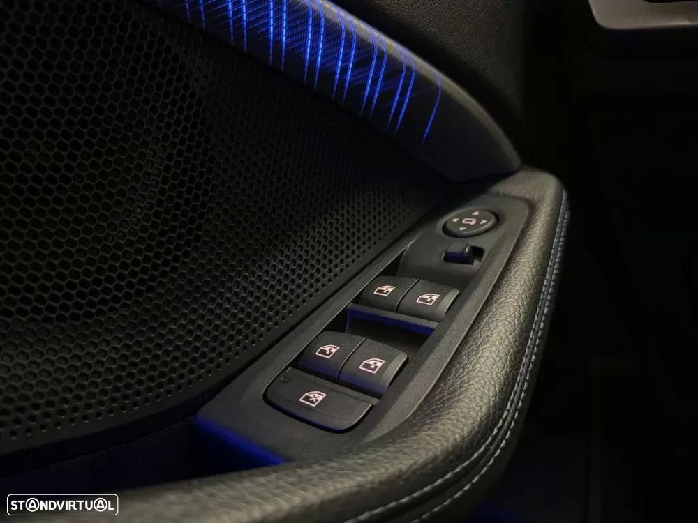 BMW 116 d Pack M - 27