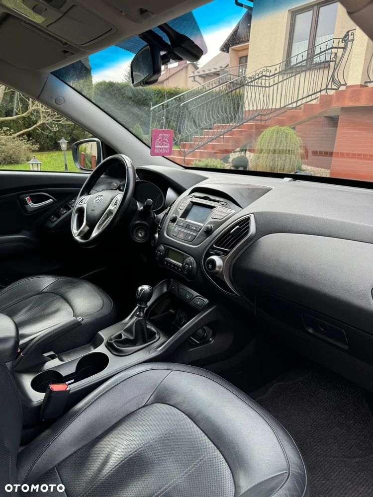 Hyundai ix35 2.0 CRDi 4WD Premium - 9