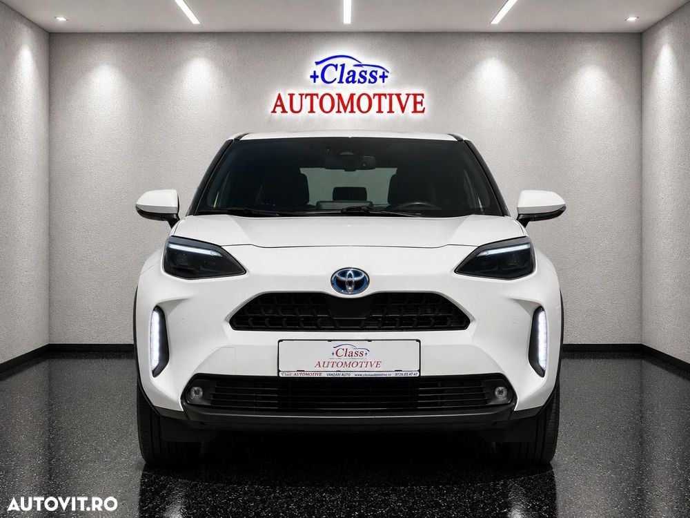 Toyota Yaris Cross 1.5 VVT-i HSD 4x2 Dynamic - 3