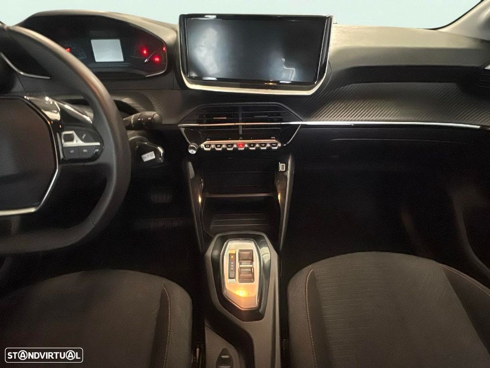 Peugeot 208 1.2 Hybrid Style e-DCS6 - 13