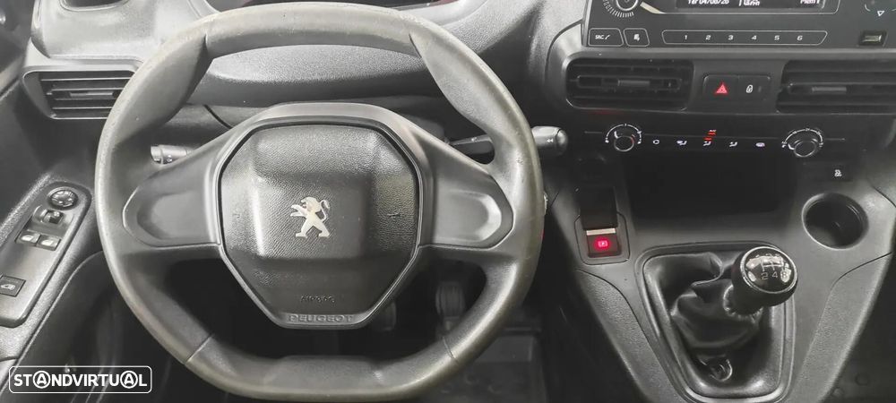 Peugeot Partner 3 Lugares - 10