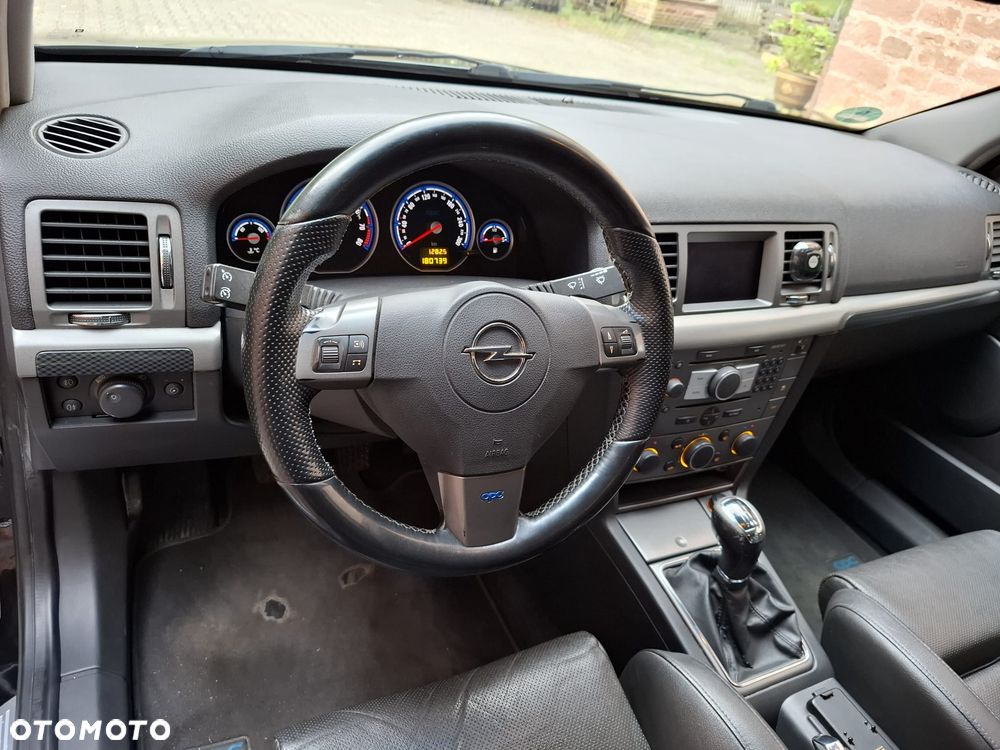 Opel Vectra OPC - 10