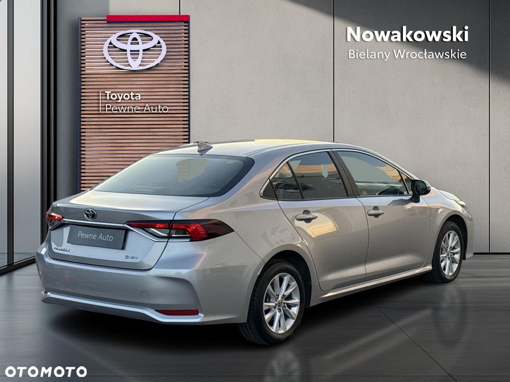 Toyota Corolla 1.8 Hybrid Comfort - 29