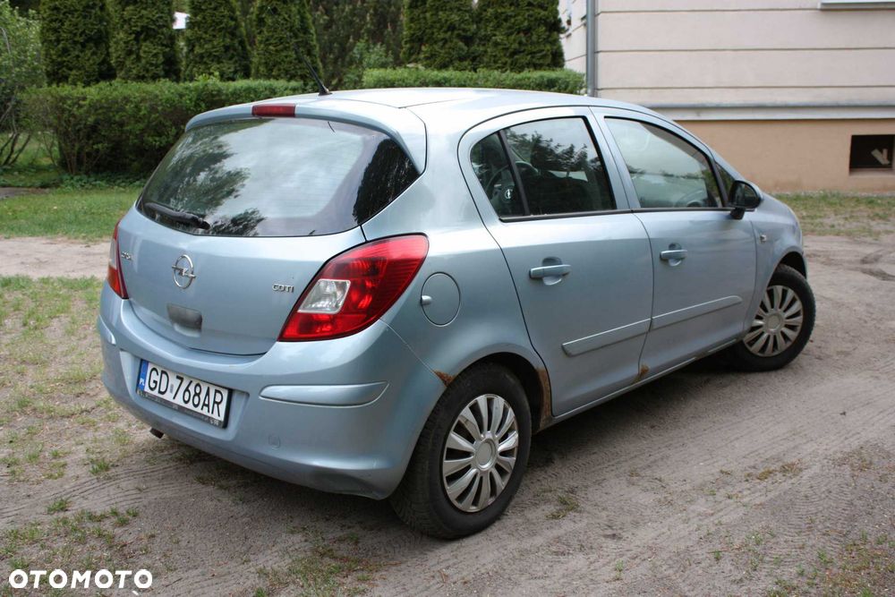 Opel Corsa - 2