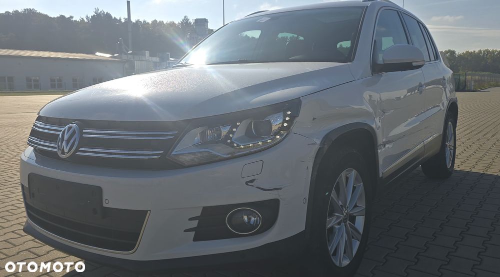 Volkswagen Tiguan 2.0 TDI DPF 4Motion BlueMotion Technology Exclusive - 17