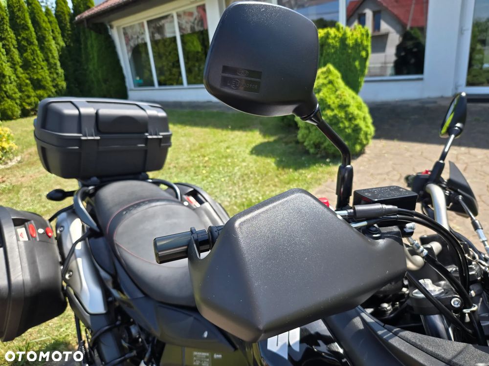 Suzuki V-STROM - 24