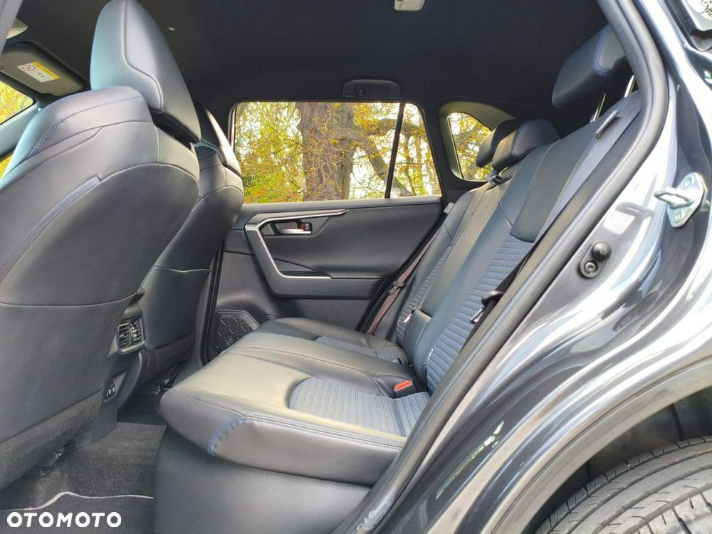 Toyota RAV4 - 20