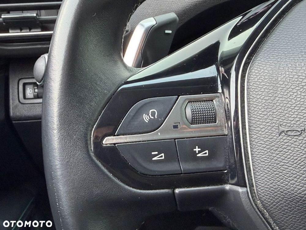 Peugeot 5008 BlueHDi 130 EAT8 Allure - 22