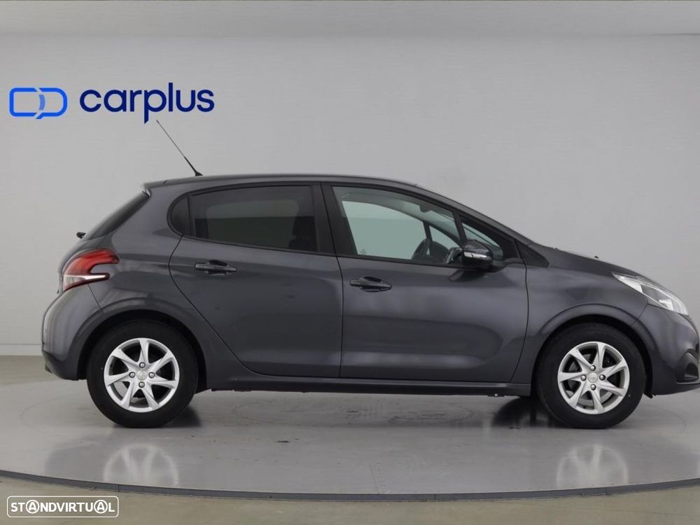 Peugeot 208 1.2 PureTech Active - 8