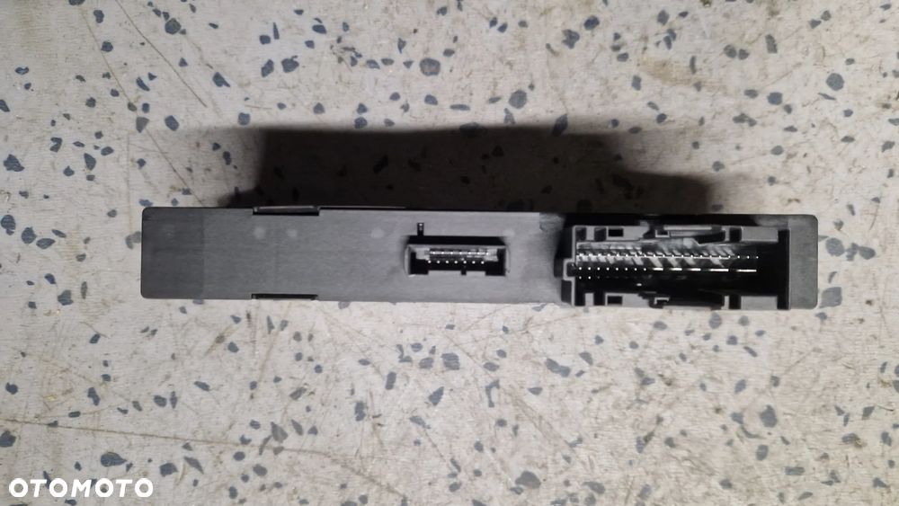 BMW E87 MODUŁ STEROWNIC CAS 9147226 - 2