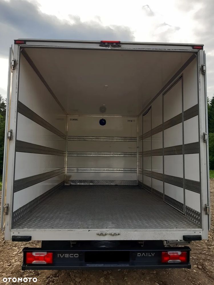 Iveco Daily 35C12 Euro 6, Sprowadzony,Bliźniaki,2X drzwi boczne, Super Stan - 17