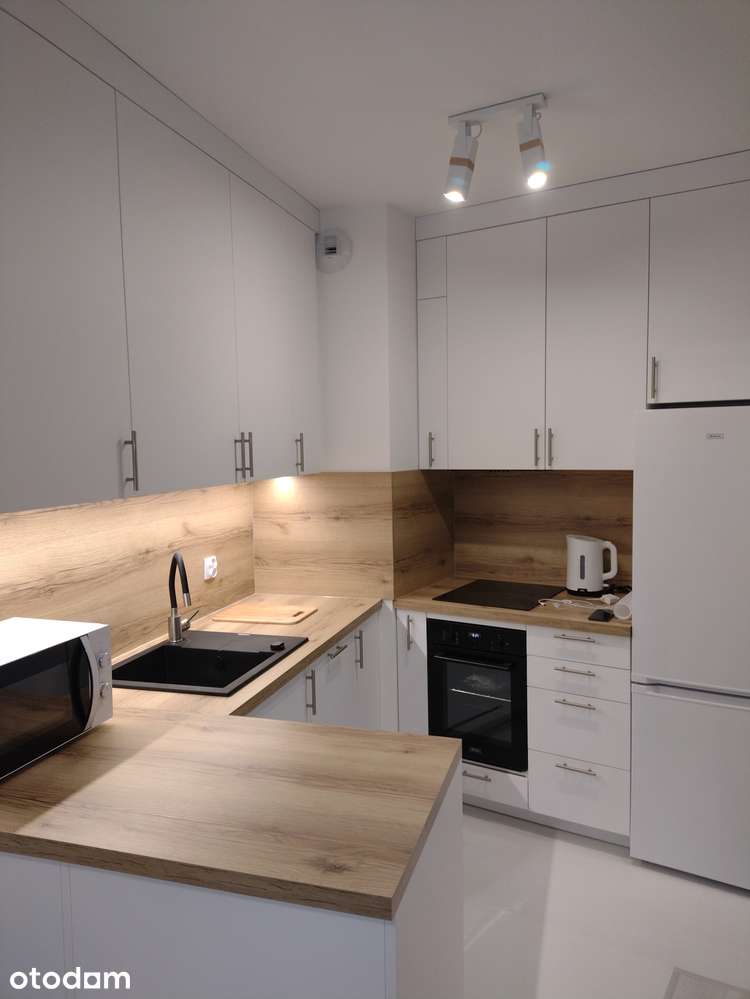 Super studio! Al. Kijowska 5, LEA TOWER, blisko AGH, centrum