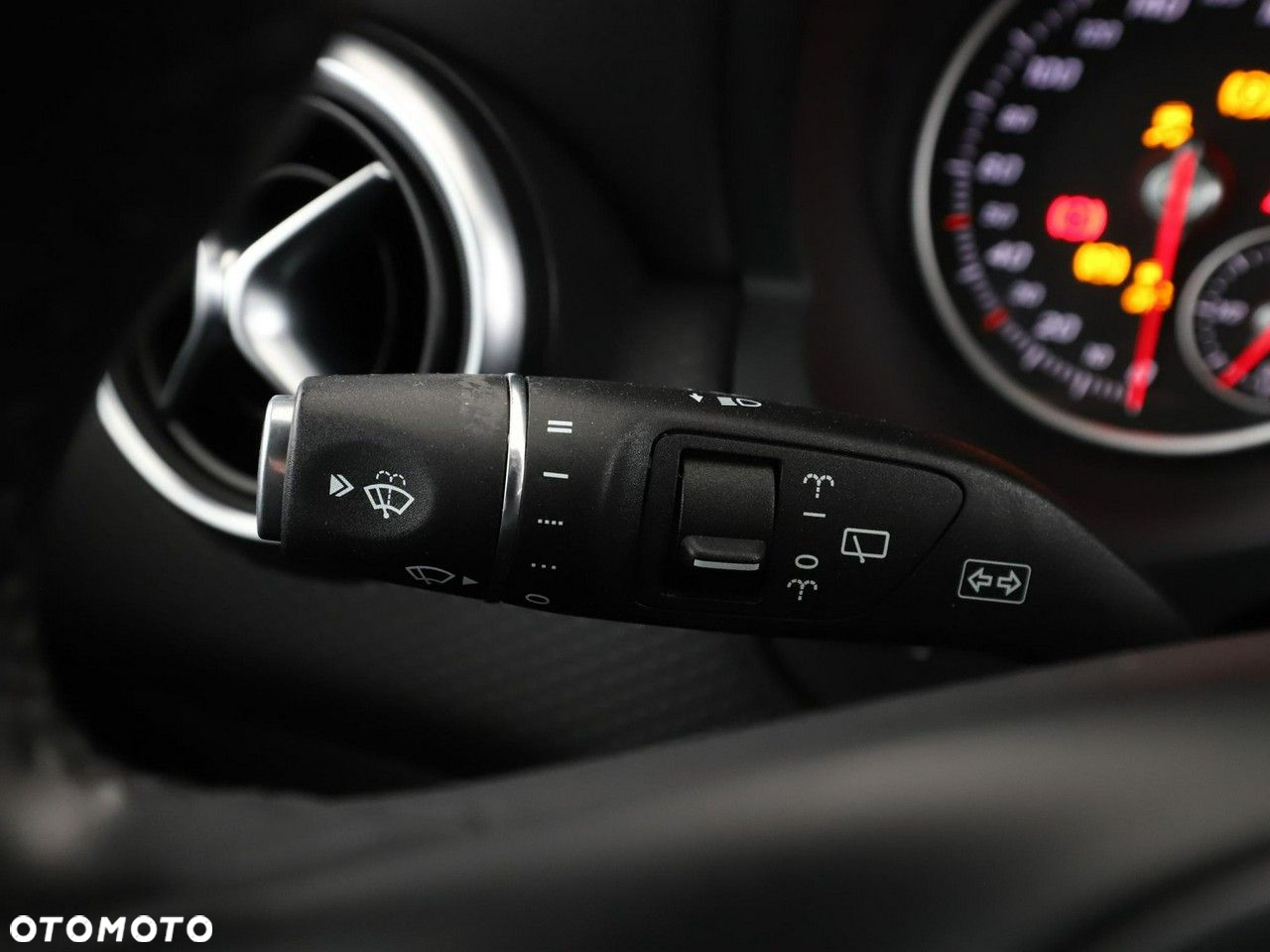 Mercedes-Benz Klasa A 180 (BlueEFFICIENCY) Style - 25
