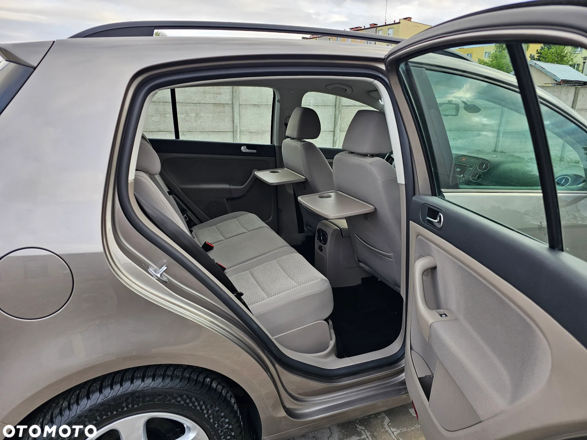 Volkswagen Golf Plus 1.6 Highline DSG - 10