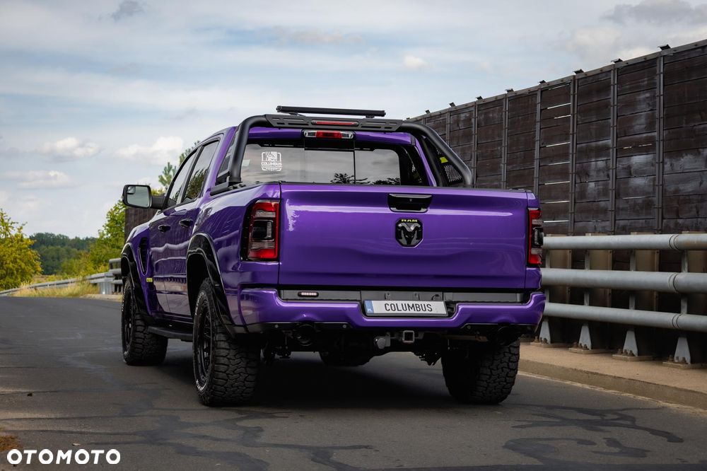 RAM 1500 5.7 Crew Cab Bighorn - 34