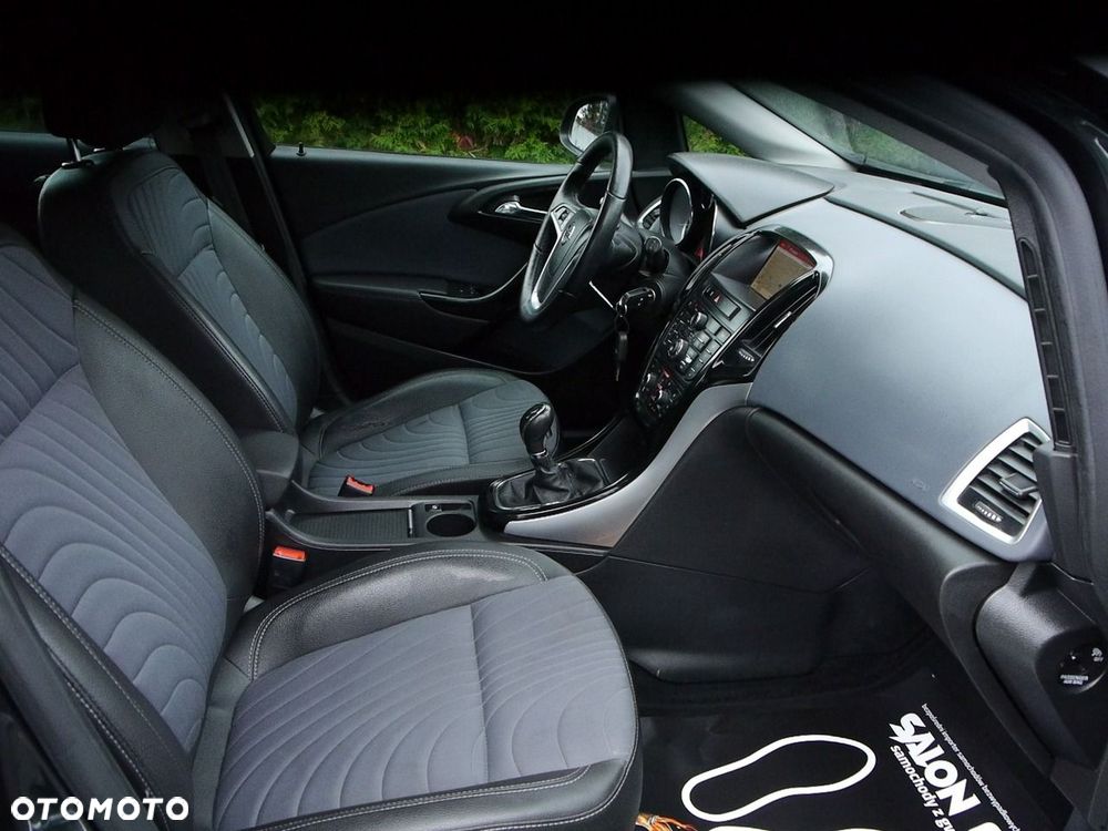 Opel Astra 1.6 BiTurbo D Start/Stop Dynamic - 29