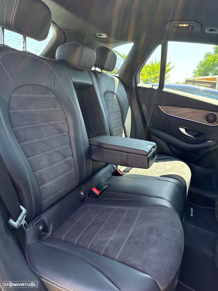 Mercedes-Benz GLC 300 e 4Matic - 25