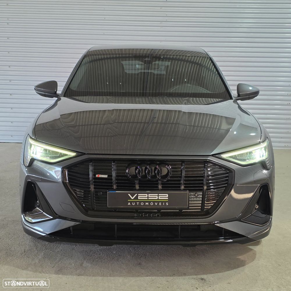Audi e-tron 55 quattro S line - 2