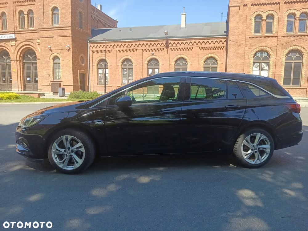 Opel Astra 1.6 BiTrb D (CDTI) Start/Stop Business - 11