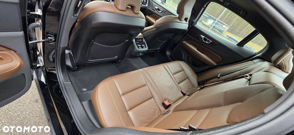 Volvo S60 B5 B AWD Inscription - 13