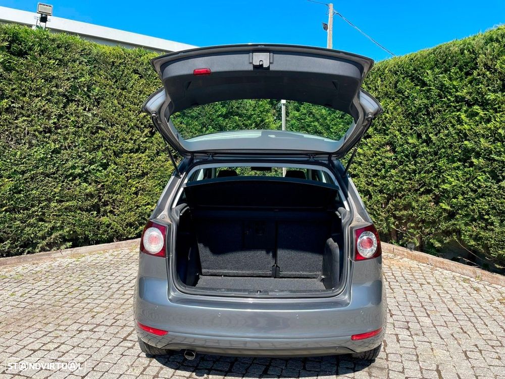 VW Golf Plus 1.6 TDi DPF Highline - 9
