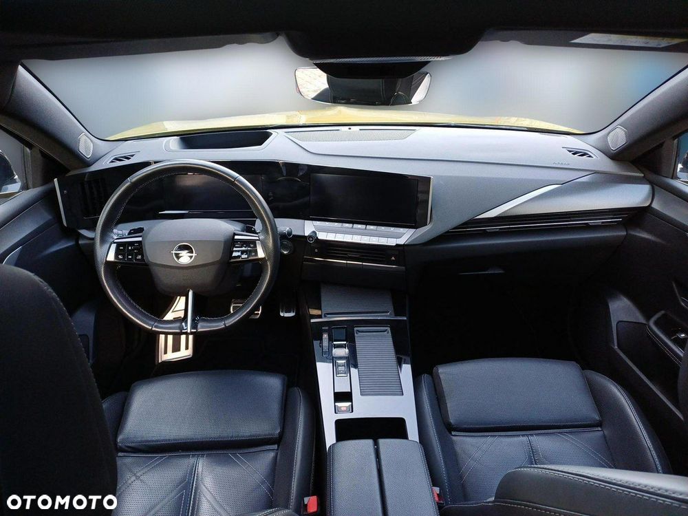 Opel Astra 1.6 T Plug-in Hybrid Ultimate - 16