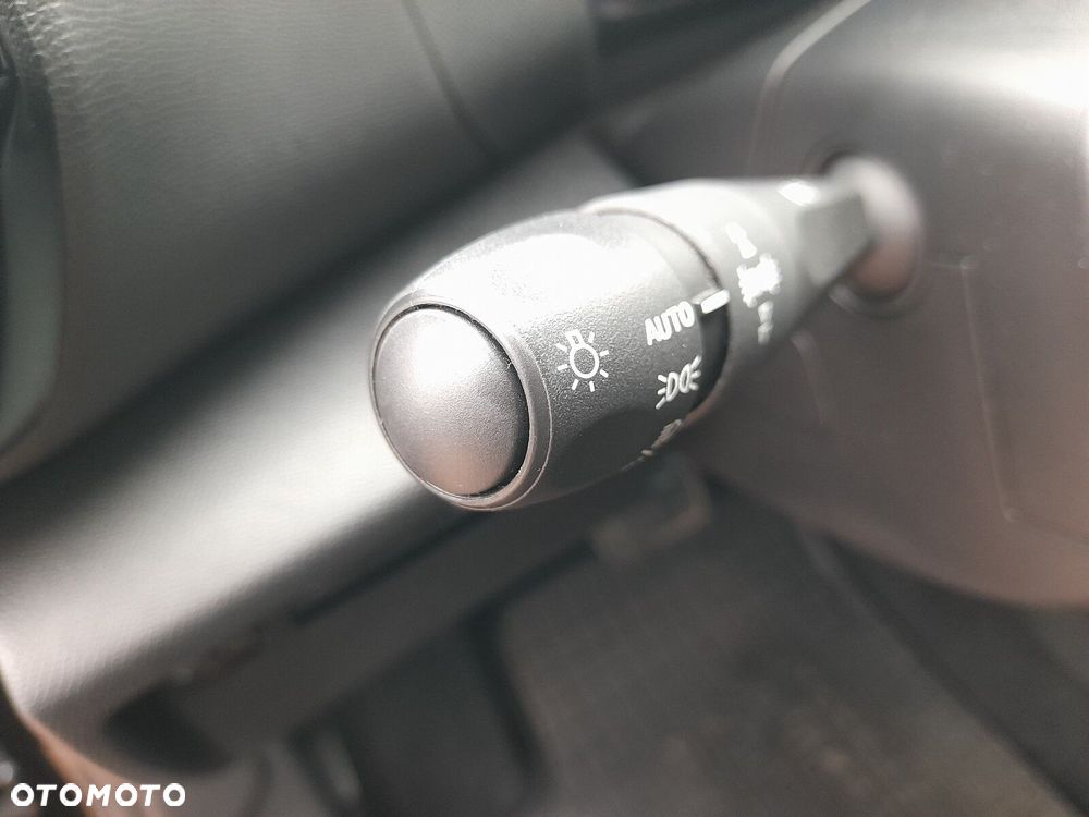 Citroën C4X 1.2 PureTech Feel Pack S&S EAT8 - 13