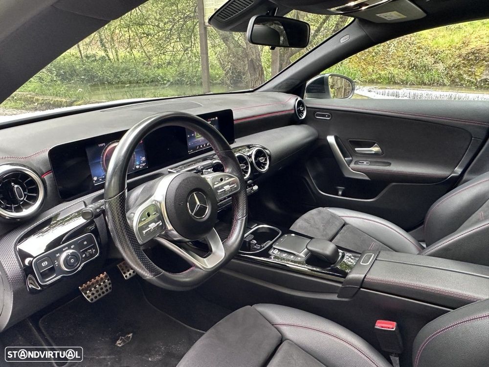 Mercedes-Benz CLA 250 e Shooting Brake AMG Line - 14