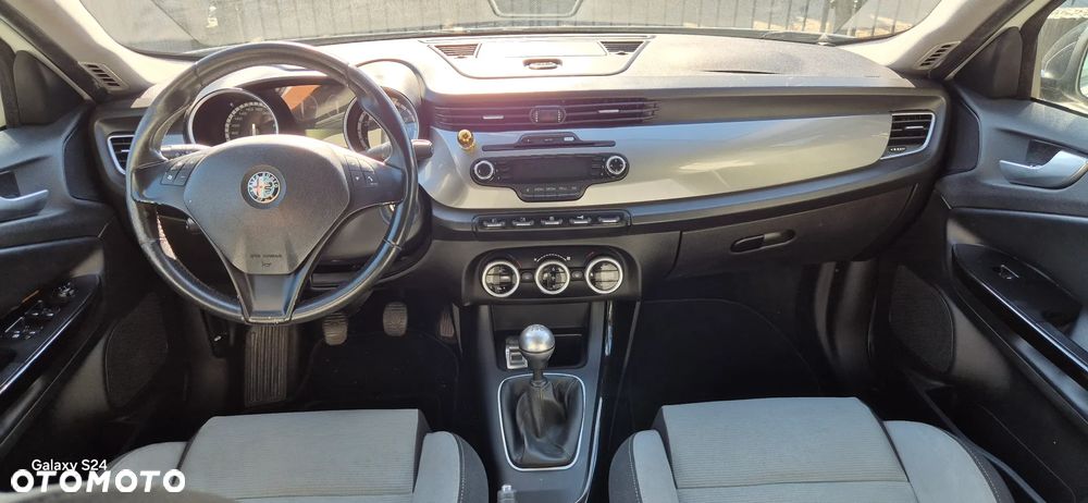 Alfa Romeo Giulietta 1.4 TB MultiAir Distinctive - 13
