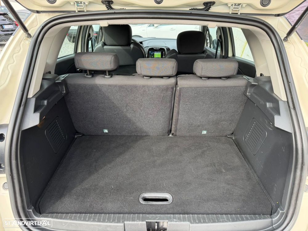 Renault Captur 1.5 dCi Exclusive - 12