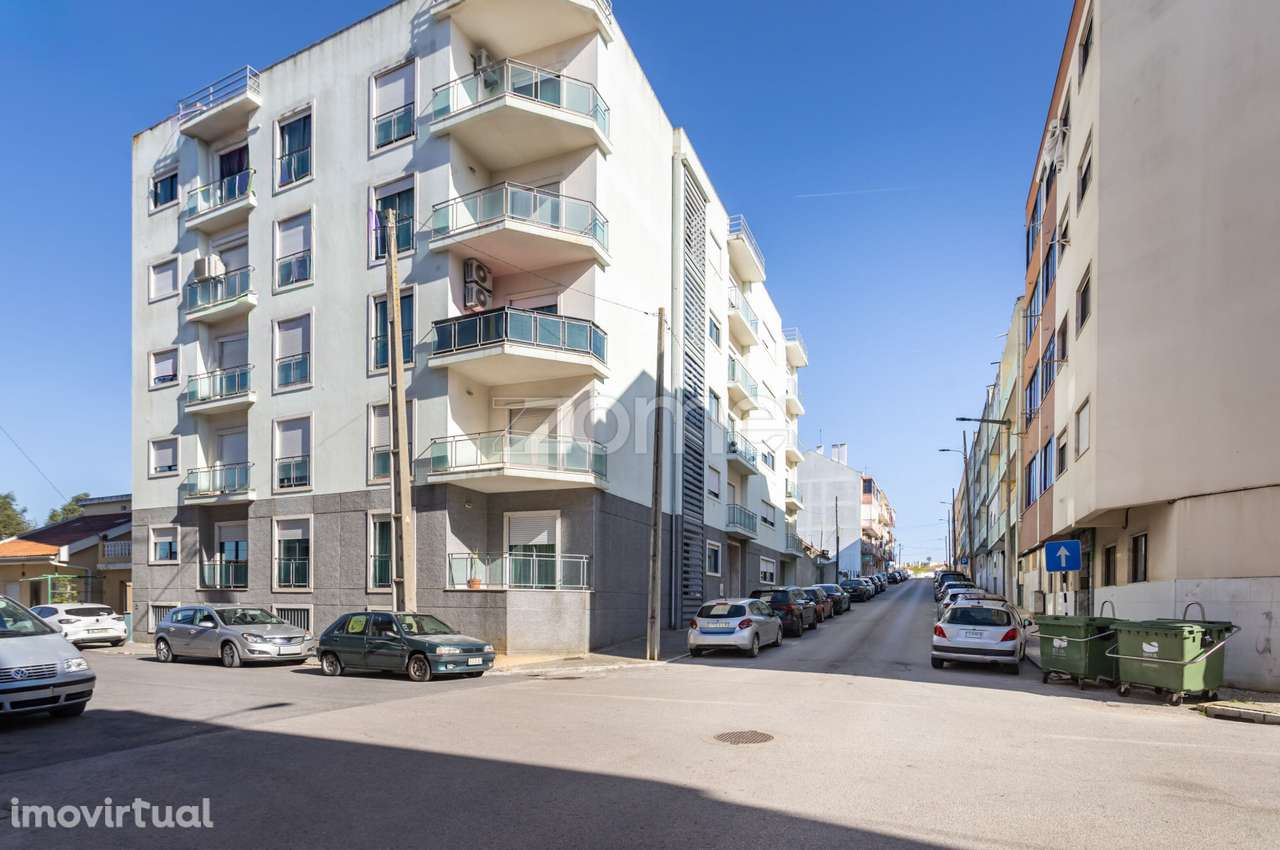 Apartamento T3, com Garagem, 114m2, no Seixal - 322.500,00€ - Grande imagem: 4/33