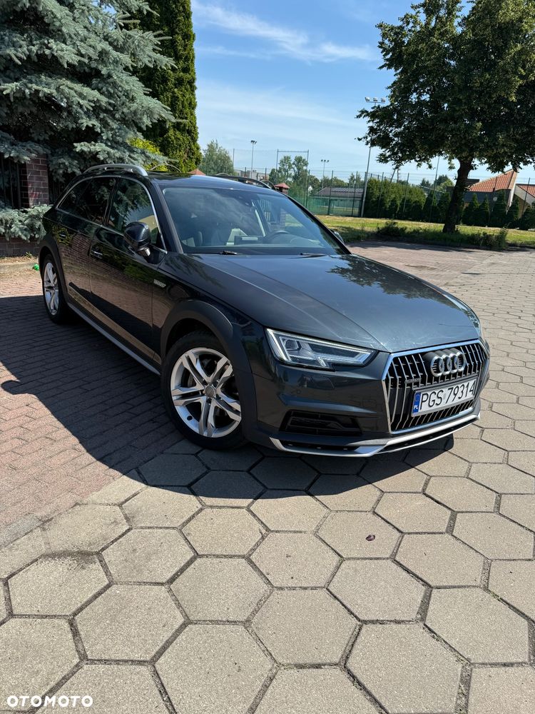 Audi A4 Allroad - 18